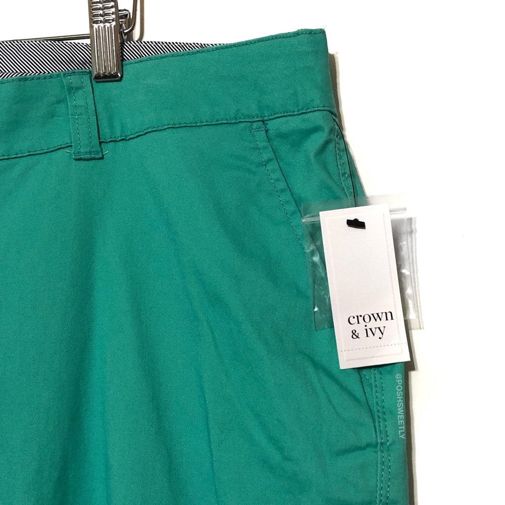 NWT Crown & Ivy Jade Curvy Crops - Picture 3 of 9